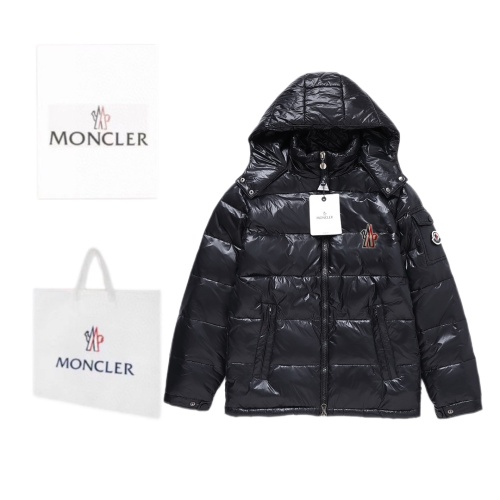 Moncler Down Feather Coat Long Sleeved For Men #1157617