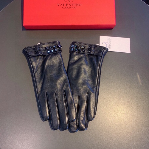 Valentino Gloves For Women #1158039 $48.00 USD, Wholesale Replica Valentino Gloves