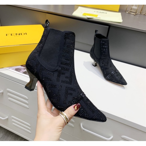 Fendi Fashion Boots For Women #1158232