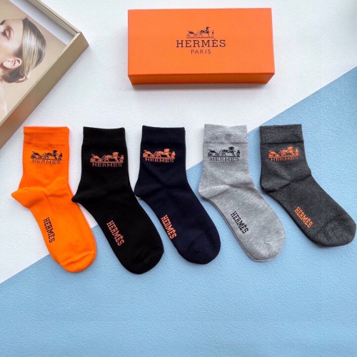 Hermes Socks #1158340 $29.00 USD, Wholesale Replica Hermes Socks