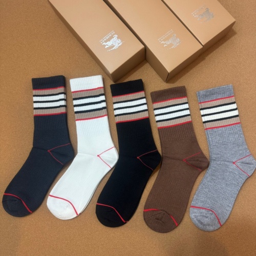 Burberry Socks For Women #1158351