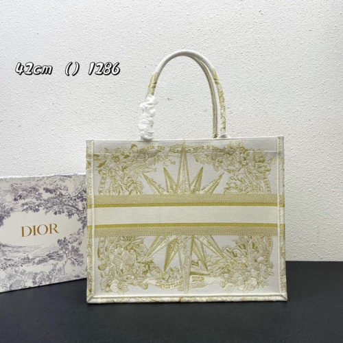 Replica Christian Dior AAA Quality Tote-Handbags For Women #1158445 $122.00 USD for Wholesale