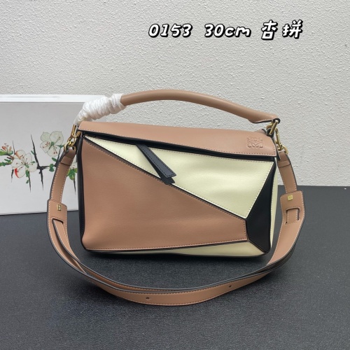 LOEWE AAA Quality Messenger Bags For Women #1158851 $98.00 USD, Wholesale Replica LOEWE AAA Messenger Bags