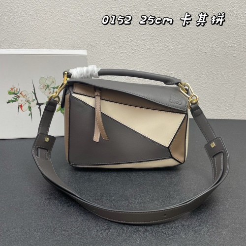 LOEWE AAA Quality Messenger Bags For Women #1158853 $92.00 USD, Wholesale Replica LOEWE AAA Messenger Bags