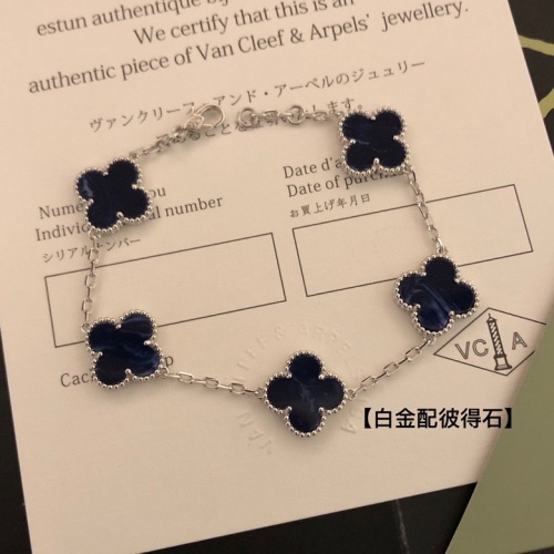 Van Cleef & Arpels Bracelets For Women #1160564