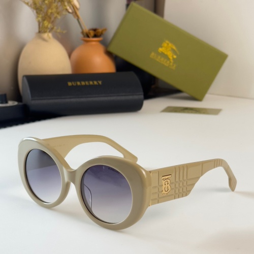Burberry AAA Quality Sunglasses #1161481