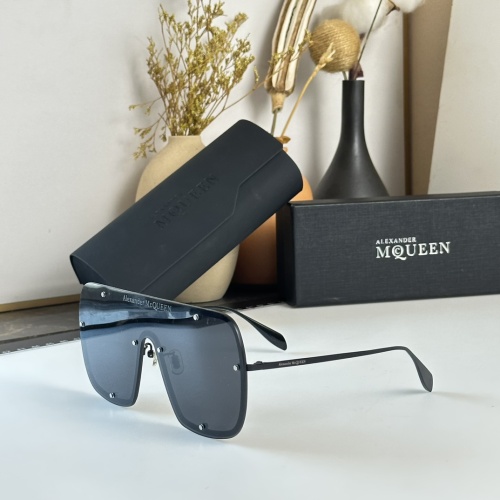 Alexander McQueen AAA Quality Sunglasses #1161753 $52.00 USD, Wholesale Replica Alexander McQueen AAA Quality Sunglasses