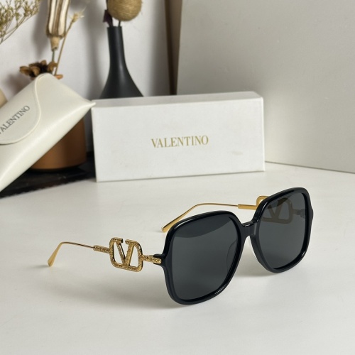 Valentino AAA Quality Sunglasses #1161780