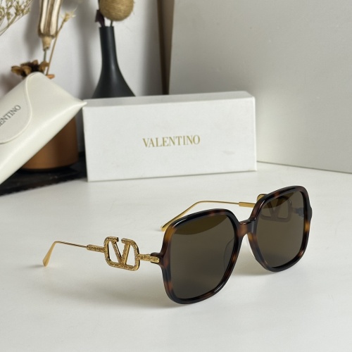Valentino AAA Quality Sunglasses #1161781 $64.00 USD, Wholesale Replica Valentino AAA Quality Sunglasses
