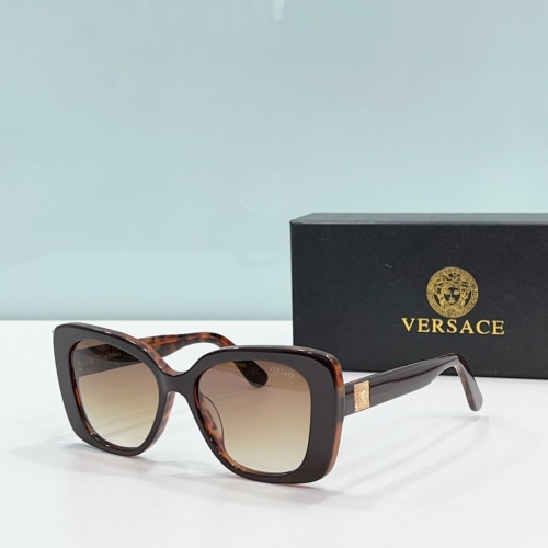 Versace AAA Quality Sunglasses #1162044