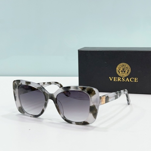 Versace AAA Quality Sunglasses #1162048