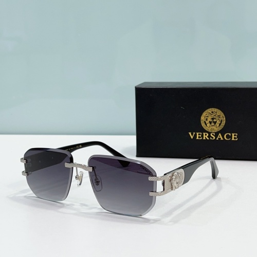 Versace AAA Quality Sunglasses #1162052