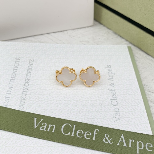 Van Cleef &amp; Arpels Earrings For Women #1162171 $27.00 USD, Wholesale Replica Van Cleef &amp; Arpels Earrings