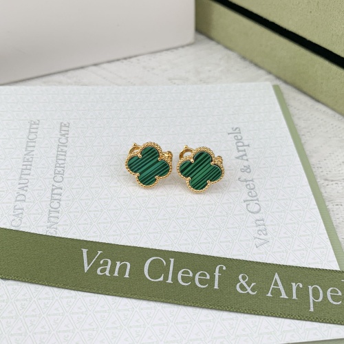 Van Cleef &amp; Arpels Earrings For Women #1162173 $27.00 USD, Wholesale Replica Van Cleef &amp; Arpels Earrings