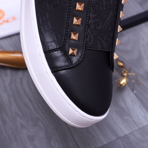 Replica Versace Casual Shoes For Men #1163608 $72.00 USD for Wholesale