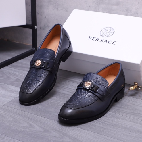 Versace Leather Shoes For Men #1163660
