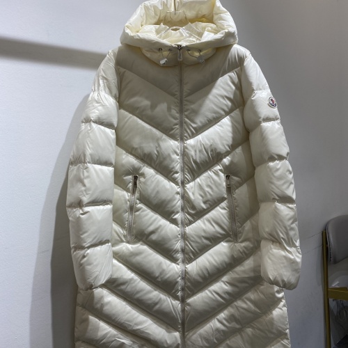 Moncler Down Feather Coat Long Sleeved For Women #1163684