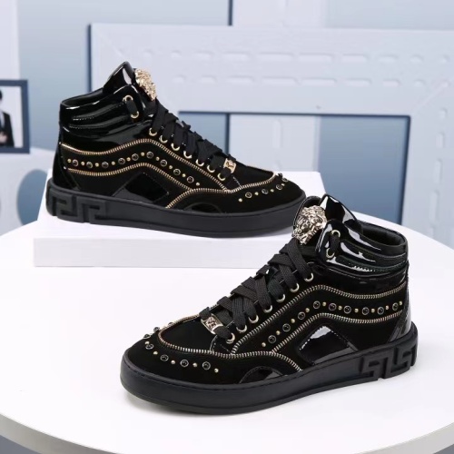 Versace High Tops Shoes For Men #1163740