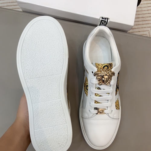Replica Versace Casual Shoes For Men #1164050 $72.00 USD for Wholesale