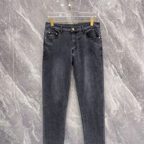 Replica Versace Jeans For Men #1164155 $42.00 USD for Wholesale