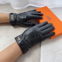 $52.00 USD Hermes Gloves For Men #1154998