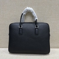 $192.00 USD Gucci AAA Man Handbags #1155777