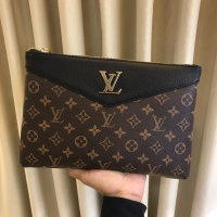 $60.00 USD Louis Vuitton AAA Man Wallets #1155878