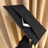 $64.00 USD Louis Vuitton AAA Man Wallets #1155883