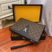 $64.00 USD Louis Vuitton AAA Man Wallets #1155890