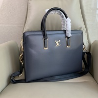 $158.00 USD Louis Vuitton AAA Man Handbags #1155991