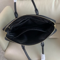 $158.00 USD Louis Vuitton AAA Man Handbags #1155991