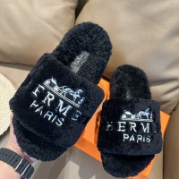 $88.00 USD Hermes Slippers For Men #1157286