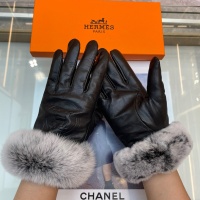 $48.00 USD Hermes Gloves For Women #1157972