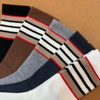 $32.00 USD Burberry Socks For Women #1158351