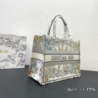 $115.00 USD Christian Dior AAA Quality Tote-Handbags For Women #1158440