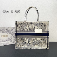 $122.00 USD Christian Dior AAA Quality Tote-Handbags For Women #1158458