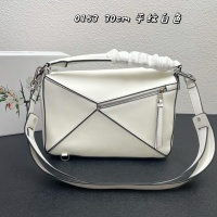 $98.00 USD LOEWE AAA Quality Messenger Bags For Women #1158896