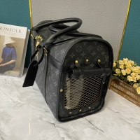 $102.00 USD Louis Vuitton Travel Bags For Pets #1159611