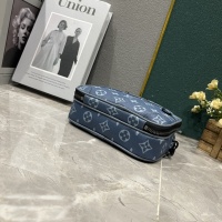 $60.00 USD Louis Vuitton AAA Man Messenger Bags #1159614