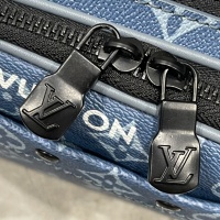$60.00 USD Louis Vuitton AAA Man Messenger Bags #1159614