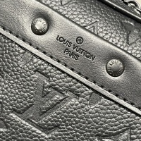$60.00 USD Louis Vuitton AAA Man Messenger Bags #1159616