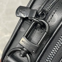 $60.00 USD Louis Vuitton AAA Man Messenger Bags #1159619