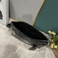 $60.00 USD Louis Vuitton AAA Man Wallets #1159632