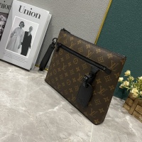 $60.00 USD Louis Vuitton AAA Man Wallets #1159635