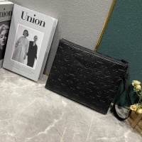 $64.00 USD Louis Vuitton AAA Man Wallets #1159637