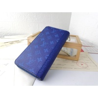 $40.00 USD Louis Vuitton LV Card Case For Unisex #1159940