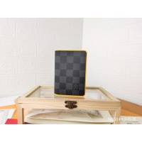 $29.00 USD Louis Vuitton LV Card Case For Unisex #1159967