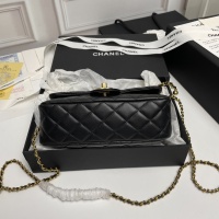 $82.00 USD Chanel AAA Quality Messenger Bags For Women #1160154