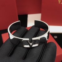 $32.00 USD Valentino Bracelets #1160195