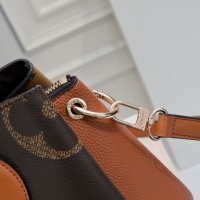 $42.00 USD Louis Vuitton HandBags For Women #1160396